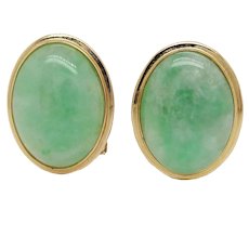 1950s 14K Yellow Gold Green Jadeite Clip On Earrings