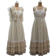 1970s Empire waist pleated maxi dress with flower applique / Bohemian Wedding /Party Dress