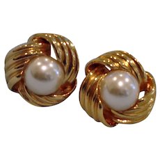 Cultured Pearl Pierced Earrings - Gold Tone and Creamy Pearl Earrings - 1960's Era