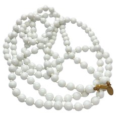 Fantastic Miriam Haskell White Glass Bead Necklace