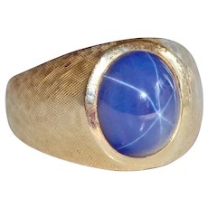 Hefty Star Sapphire Ring 14k Yellow Gold 17.2 Grams