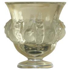 Lalique France Sparrows and Vines Dampierre Footed Vase Frosted