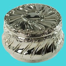 Large Antique English Sterling Silver Lidded Box Goldsmiths and Silversmiths