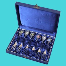 Vintage Boxed Set of 6 Silver Plated Desert Forks, Germany.